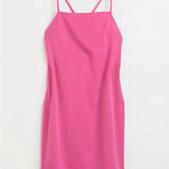 H&M Plus Size Pink Satin Slip Dress! - Picture 4 of 6